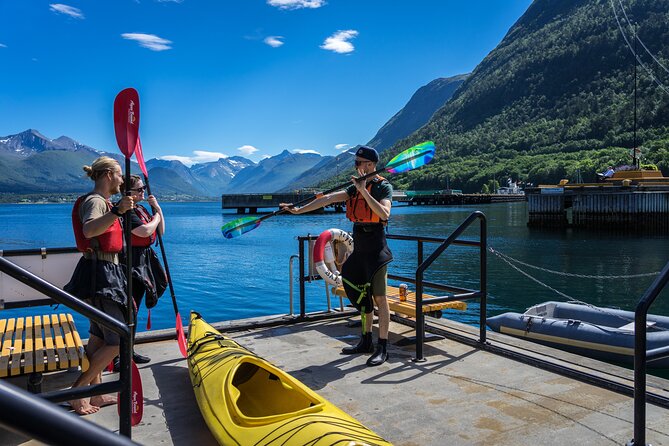 3-Hour Kayak Tour in Åndalsnes - Who will enjoy this Åndalsnes kayak tour?
