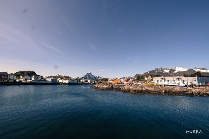 5 Highlights Of Lofoten From Svolvær - Gimsøy: quiet island scenery from the road