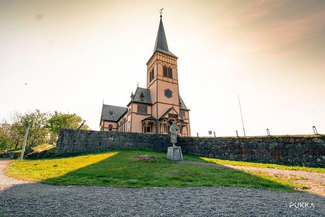 5 Highlights Of Lofoten From Svolvær - What the guide, gear, and lunch add