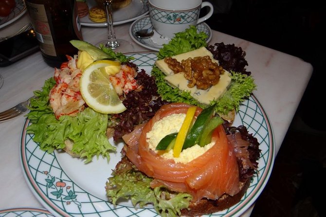 A Well Balanced History and Food Tour with Focus on the Scandinavian Kitchen - Starting near the Norwegian National Opera