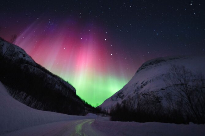 Adults Only Aurora Hunt with Wandering Owl - Kilpisjärvi: crossing into Finland