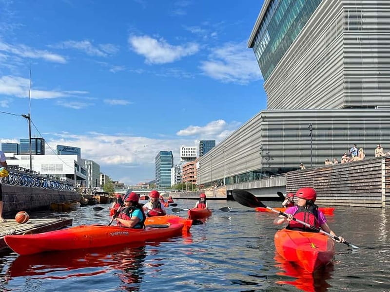 Akerselva River: Urban Paddling Adventure Kayak Tour - What to bring and what to leave behind