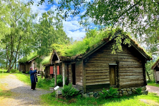 Alesund 3 hrs Private tour Medieval Village Sunnmore - The guide and the value of a private group