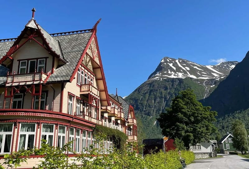 All About the Fjords, in one tour by bus & boat from Ålesund - Why this route works so well from Ålesund