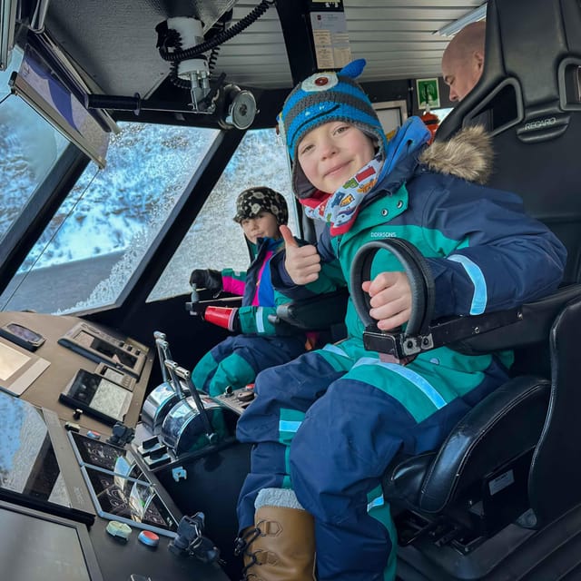 Alta: Altafjord Whale Watching in a Heated Boat - The four-hour timing and what it means