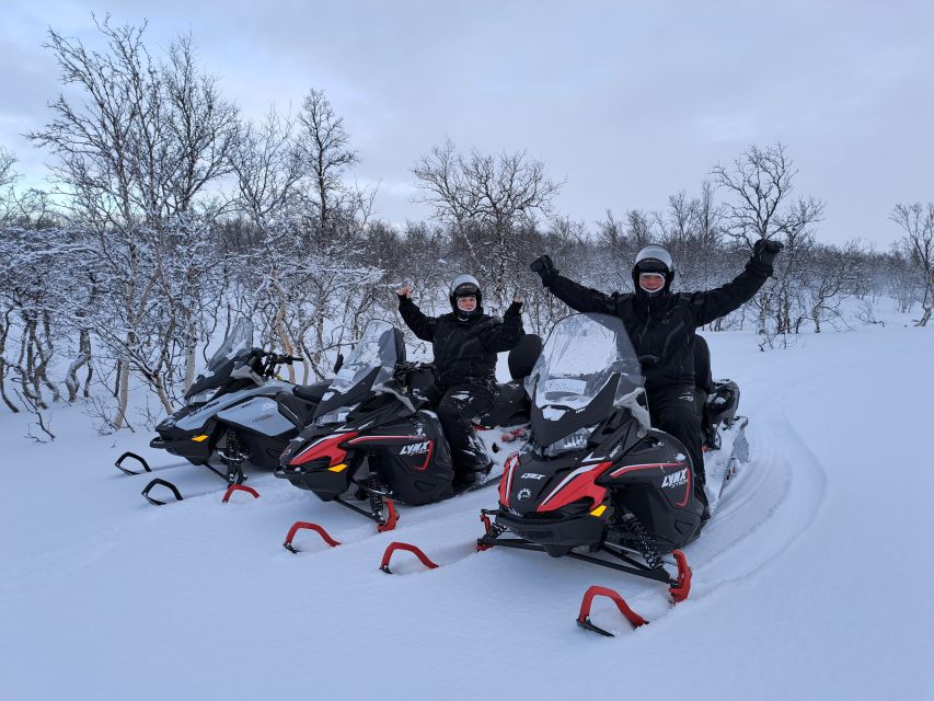 Alta: Guided Snowmobile Safari on Finnmarksvidda With Snacks - Crossing frozen lakes and open Arctic country