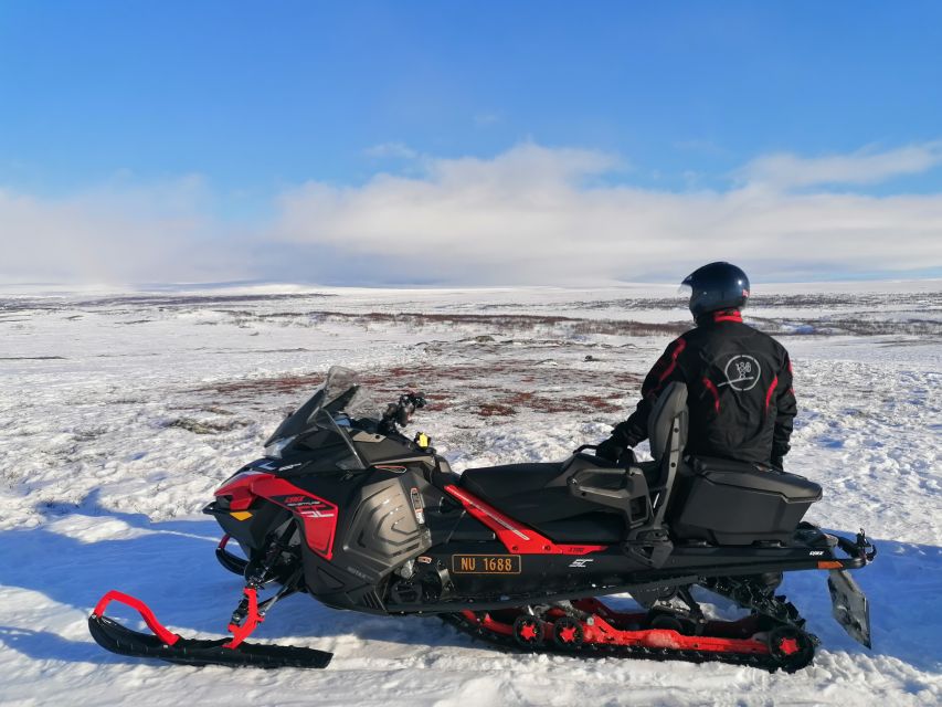 Alta: Guided Snowmobile Safari on Finnmarksvidda With Snacks - Why the small-group format can make a difference