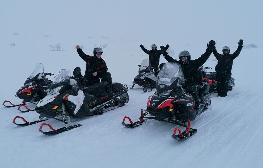 Alta: Guided Snowmobile Safari on Finnmarksvidda With Snacks - The $325 price and what you receive