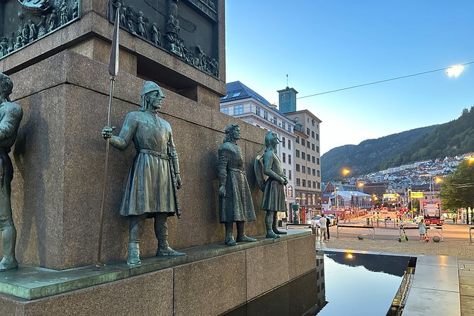 Audio Walking Tour in Bergen Famous Ghosts Location - Cathedral Vågsalmenningen and an old religious site
