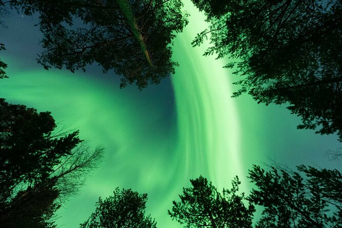Aurora Hunt with Professional Photographer from Alta - Seven hours of weather calls and open-country searching