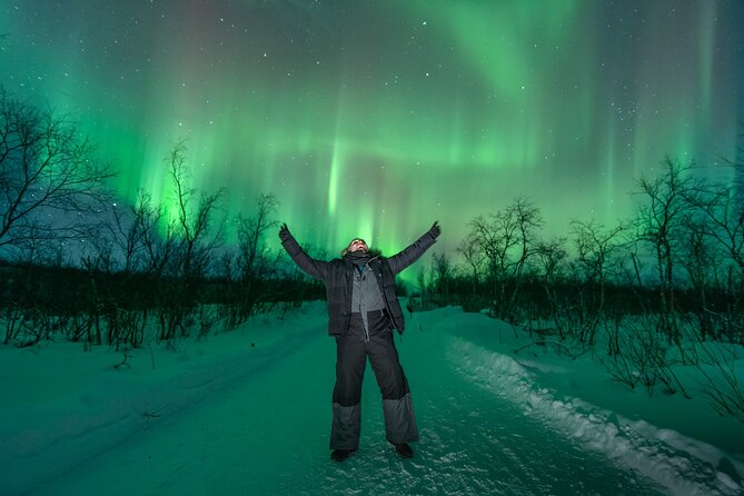 Aurora Hunt with the campfire and professional photographer - What the changing itinerary really means