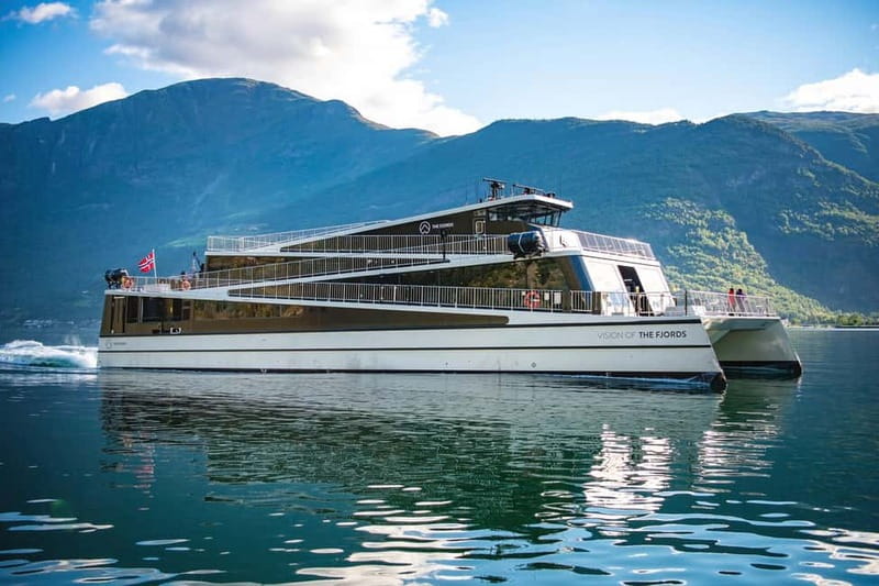 Bergen: Flam Railway, Stegastein and Fjord Cruise Day Tour - From Bergen to Voss by road