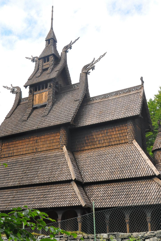 Bergen: Guided Car Tour with Old Bergen Museum & Fantoft … - Nordnes Offers a Green Pause