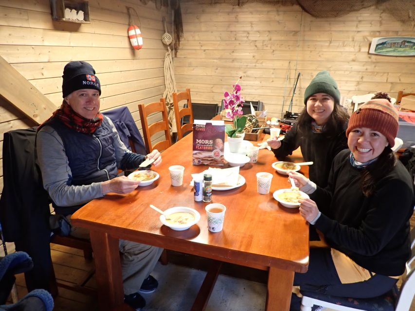 Bergen: Guided Fishing Tour with Outdoor Cooking - What the guides add to the day