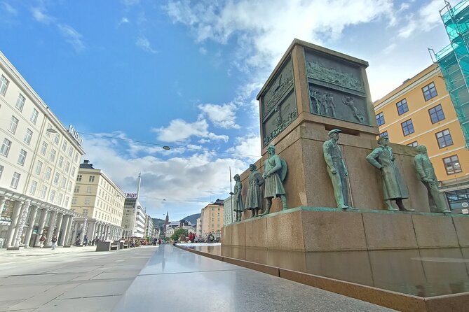 Bergen in Your Pocket: Landmarks and Lore Audio Tour - Five public figures, five different views of Norway
