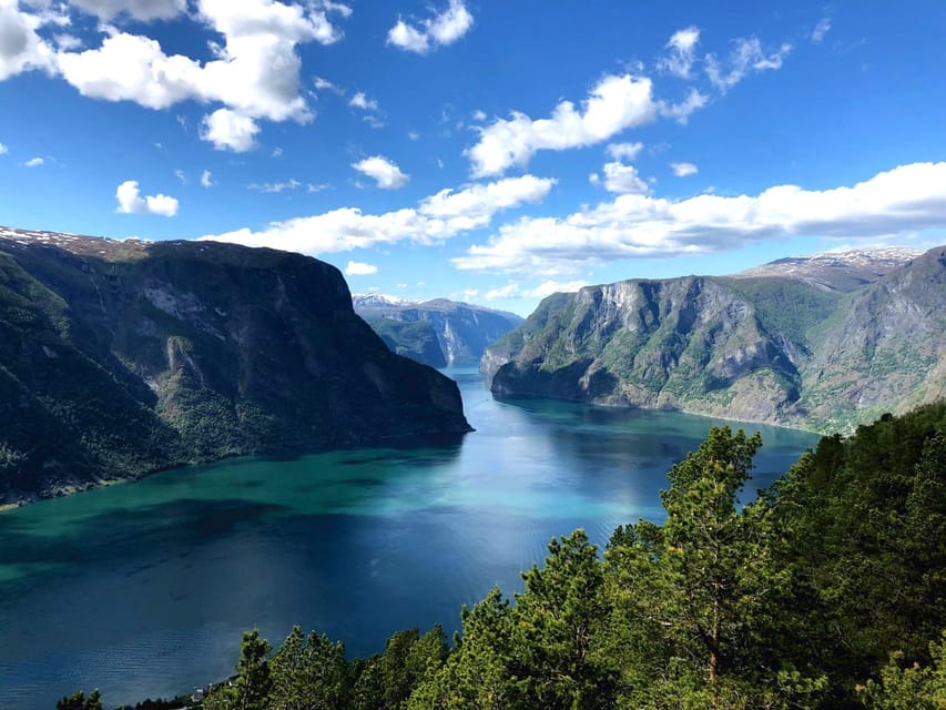 Bergen: Nærøyfjorden, Flåm, and Stegastein Guided Bus Tour - Flåm is your chance to slow down