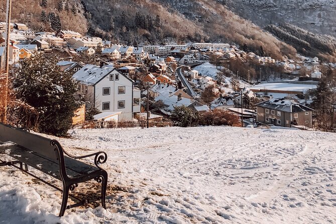 Bergen Private Walking Tour with a Local - A private start at Torgallmenningen