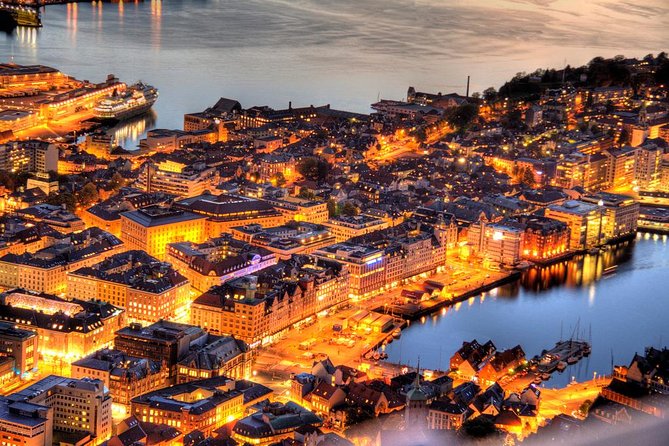 Bergen Private Walking Tour with a Local - Bryggen and the old harbor
