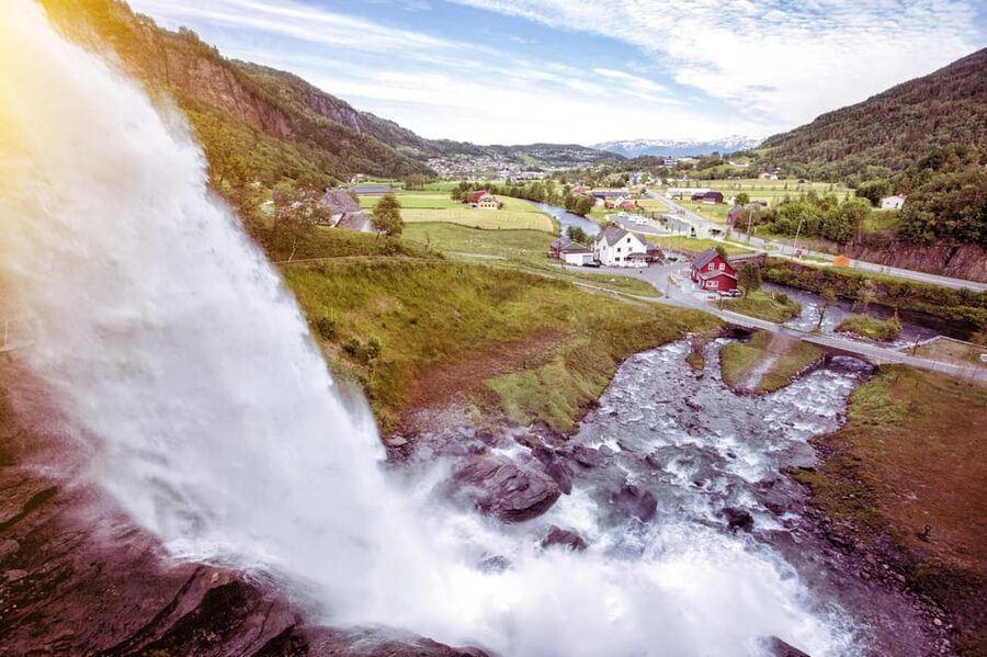 Bergen: Private Waterfalls and Wonders of Fjord Norway - How the schedule feels in real life