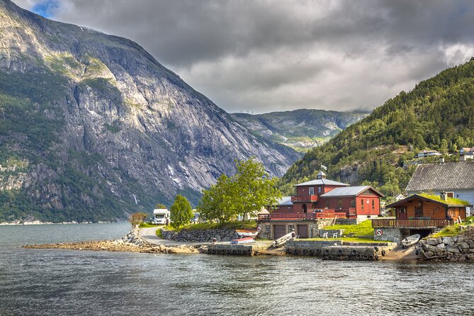 Bergen : Private Waterfalls and Wonders Tour in Norway - What the $966.57 price really buys