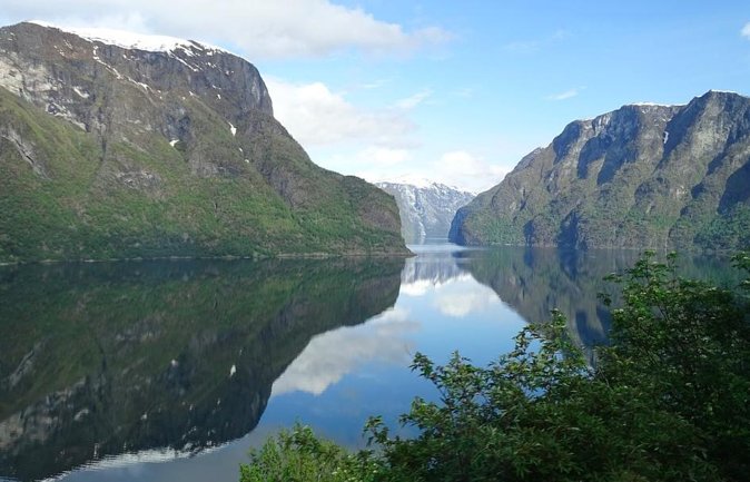 Bergen to Flam "The King of Fjords" One-Way or Round-Trip Cruise Ticket - Leaving Bergen from Strandkaiterminalen