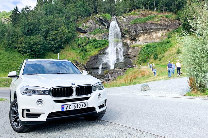 Bergen to Hardangerfjord VIP car + private yacht Fjord cruise - Boarding M/Y Iselina Bella in Norheimsund