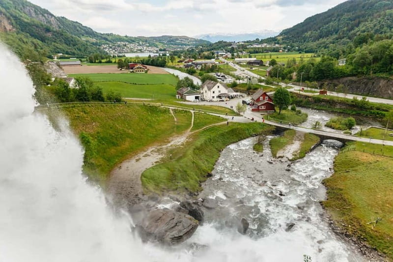 Bergen: Waterfalls of Hardangerfjord Shore Excursion - Leaving Bergen for Norway’s Waterfall Country