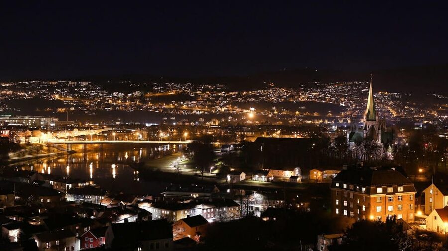 Best of Trondheim: Private Walking Tour with a Local - Why a private group can be worth $55