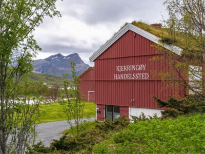 Kjerringøy & Silent Coastal Cruise