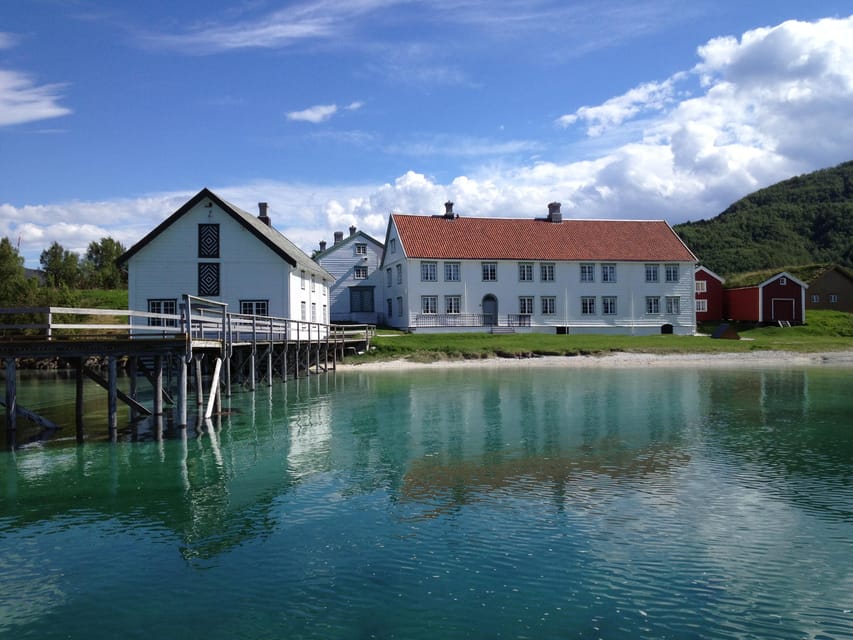 Bodø: Kjerringøy & Silent Coastal Cruise - One hour ashore: enough for some, tight for others