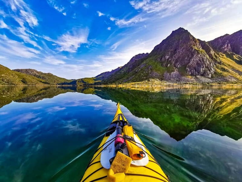Bøstad: Kayaking Tour in Lofoten with Snacks - Timing, meeting point, and practical planning