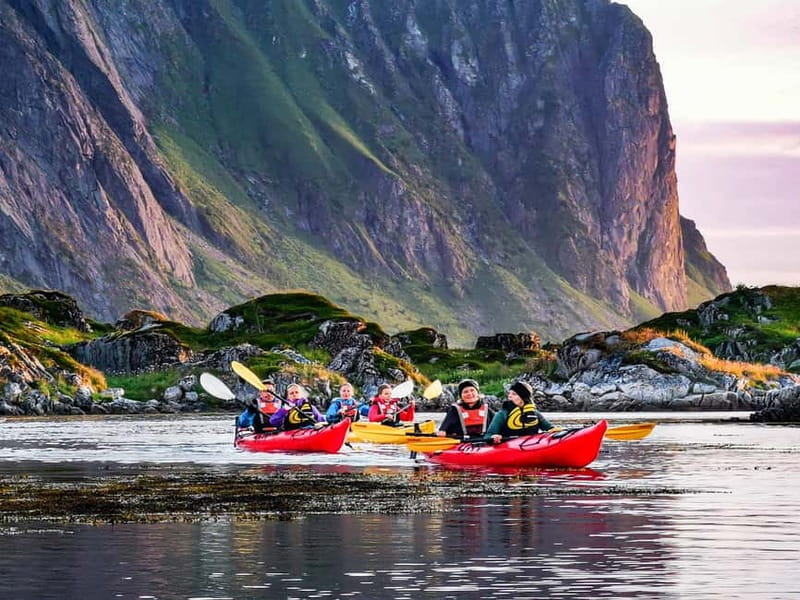 Bøstad: Kayaking Tour in Lofoten with Snacks - A useful briefing for first-time kayakers