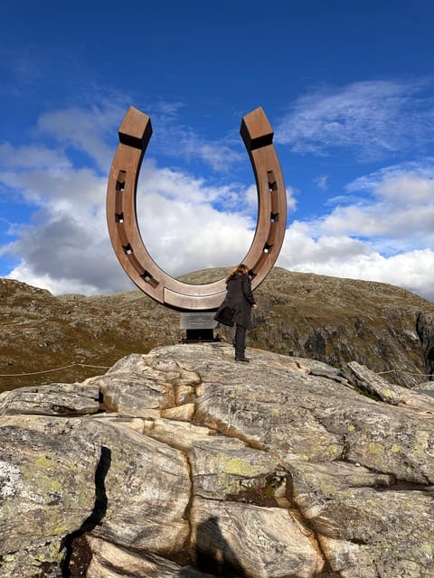 Briksdal Glacier and Loen Skylift Tour with Transfer - Lunch and local food in Olden