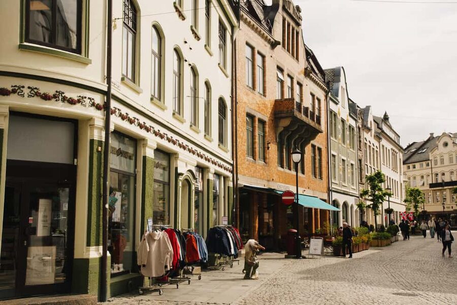 City walk in Ålesund: Art Nouveau, sea views, and insider tips - The museum park viewpoint