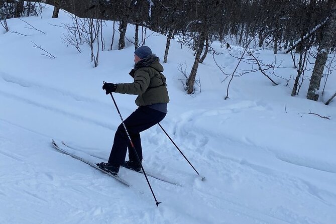 Cross-Country Ski Lesson for Beginners in Tromso - What is included, and what you still need