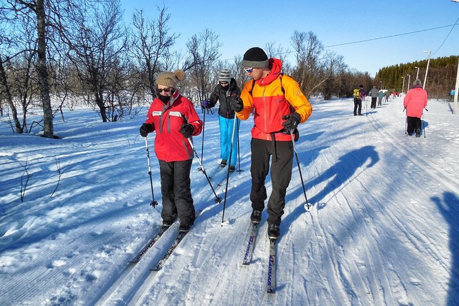 Cross-Country Ski Lesson for Beginners in Tromso - What you learn on the flat trails