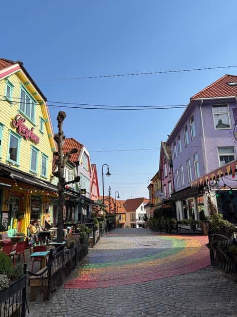 Discover Private+ Stavanger Guided City Tour - A flexible first look at Stavanger