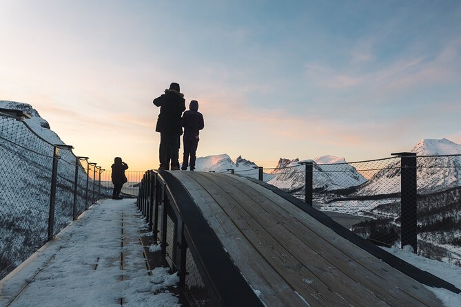 Discovery tour of the island of Senja and Kvaløya from Tromsø - A long day with practical comforts included