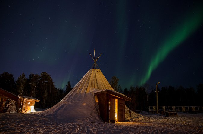 Dog Sled Tour and Husky Cuddles - Who will enjoy this outing most?