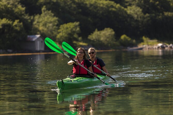 Double Kayak Rental in Geiranger (Excursions.no) - Paddling Out From Geiranger