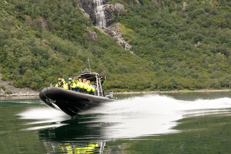 Eidfjord: 1-Hour Fjord RIB Tour - Who will enjoy this RIB tour most?