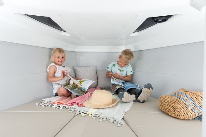 Exclusive Private Cruises on the Oslo Fjord - Middagsbukta for 40 minutes of local summer life
