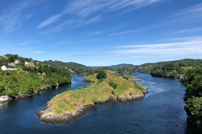 Fjord Cruise to Sognefjord and Bøyabreen Glacier - Sognefjord gives the trip its grand scale