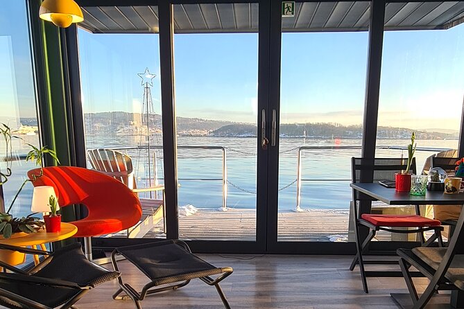 Fjord Houseboat Cruise in Oslo. 100 % electric. BYO - Meeting Web at Kongen Marina