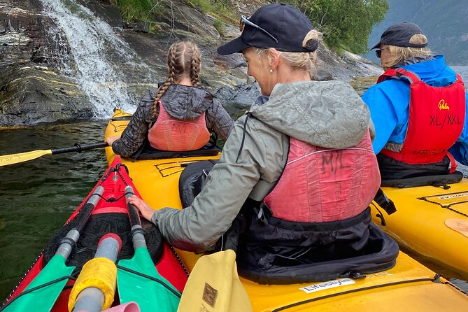 Fjord paddle in Hellesylt - Half Day Kayaking Tour - Beginner-friendly kayaking without a steep learning curve