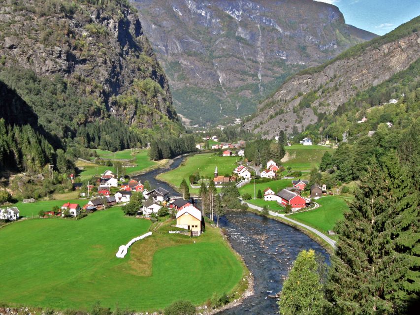 Fjords: Private Trip with Train and Cruise Ride - Returning through Geilo and Hardangervidda