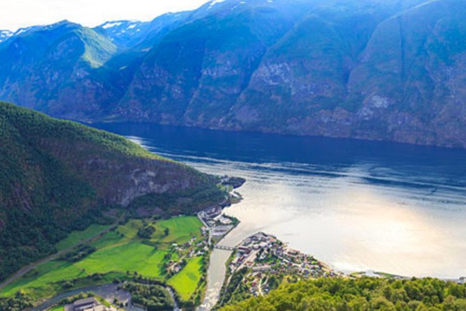 Flam: The Spectacular Stegastein Viewpoint Tour (Small Group) - Key points to know before booking