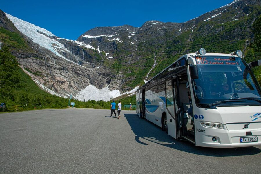 From Balestrand: Guided Fjord & Glacier Tour to Fjærland - Booking details that matter