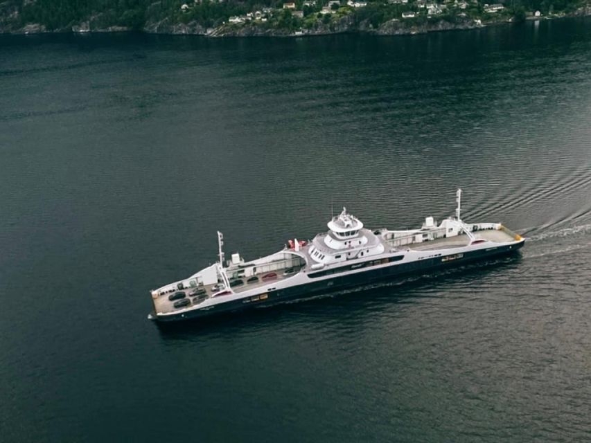 From Bergen: Folgefonna National Park & Glacier Lake Tour - Bondhusvatnet and the Glacier View
