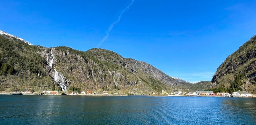 From Bergen: Modalen Private Fjord Cruise with Waterfalls - Key points at a glance